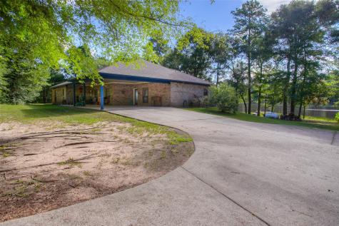 139 Dogwood Lane Huntsville TX 77320