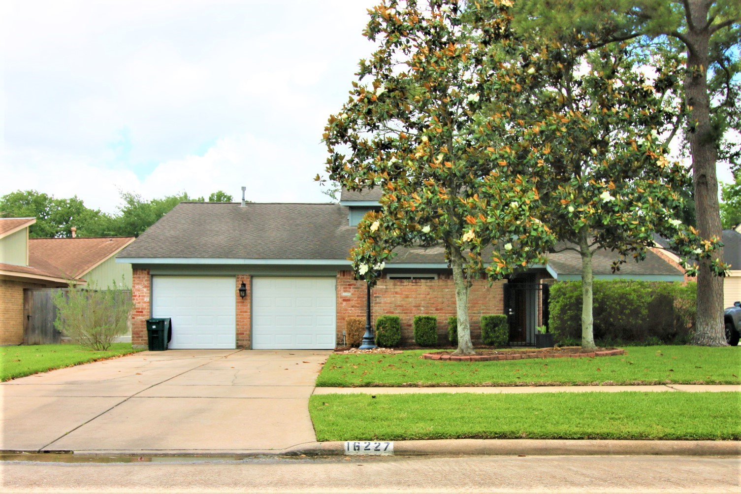 16227 Parksley Drive Houston TX 77059