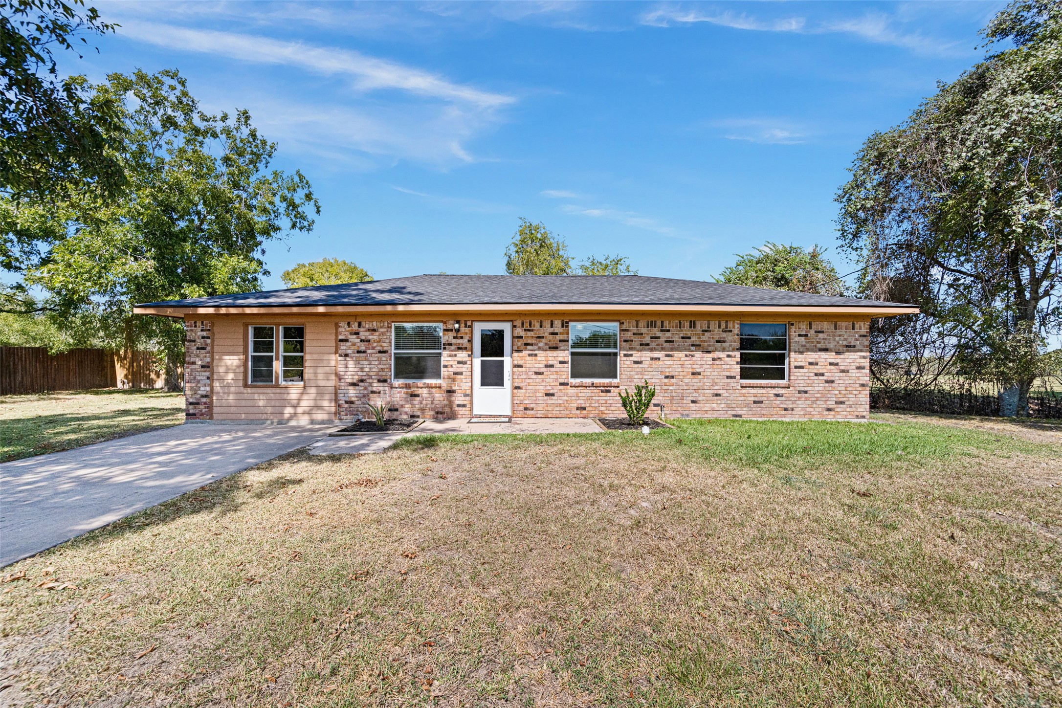 805 Betty Street El Campo TX 77437