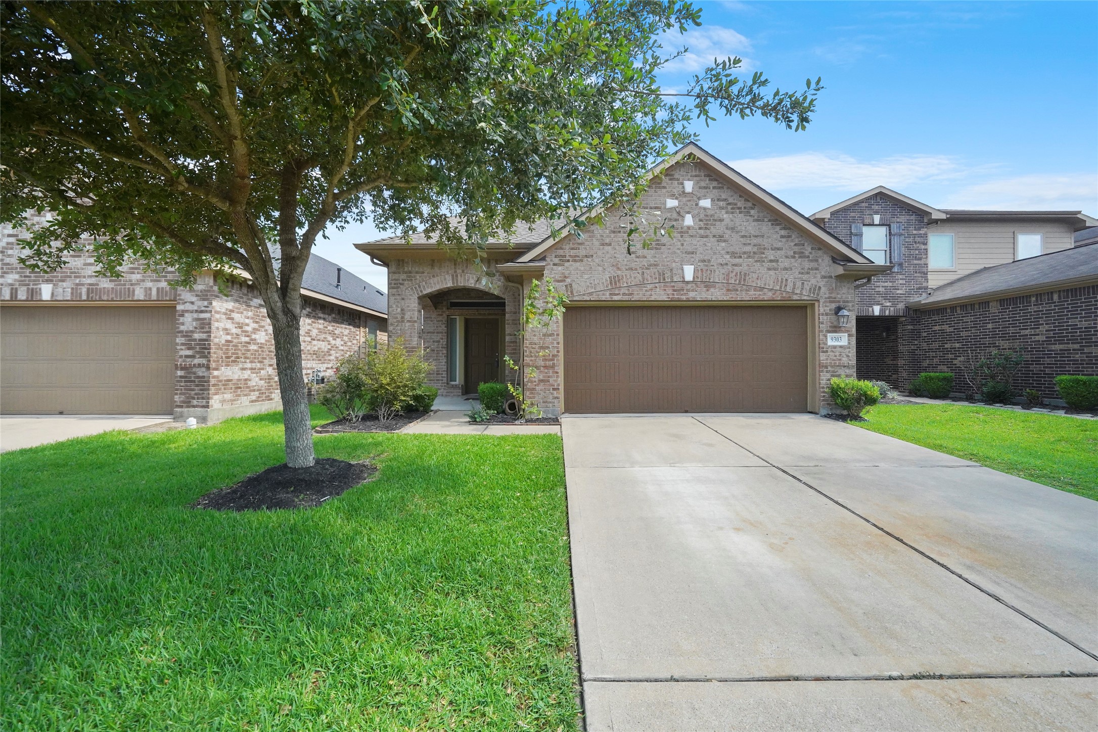 9303 Fuqua Breeze Drive Houston TX 77075