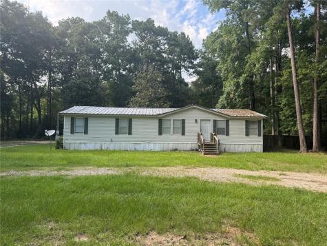 181 County Road 3793 Cleveland TX 77328