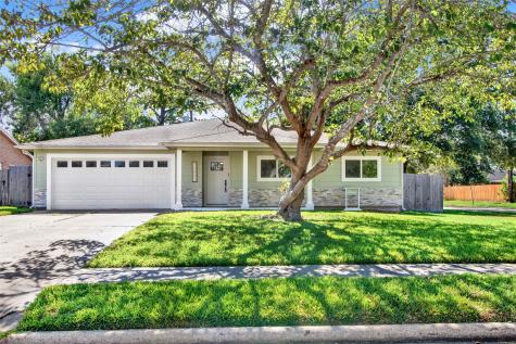 16802 David Glen Drive Friendswood TX 77546