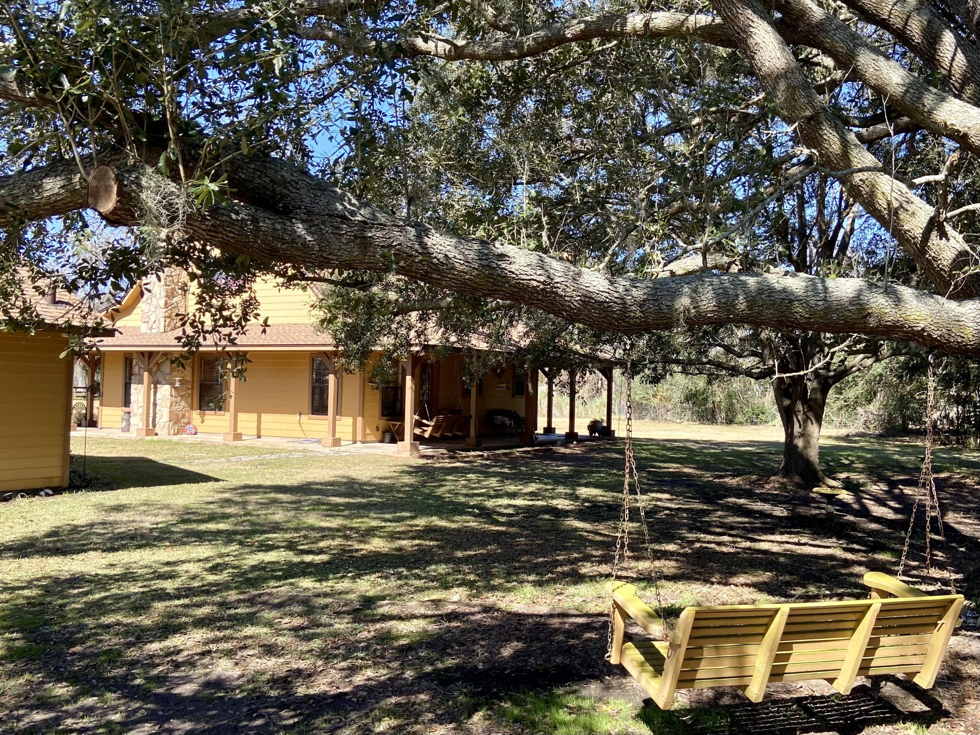 1851 Fm 522 Road West Columbia TX 77486