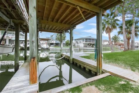 16630 Bermuda Way Jamaica Beach TX 77554