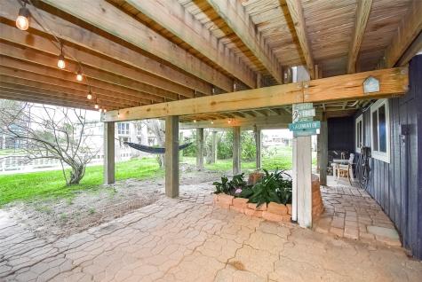 16630 Bermuda Way Jamaica Beach TX 77554