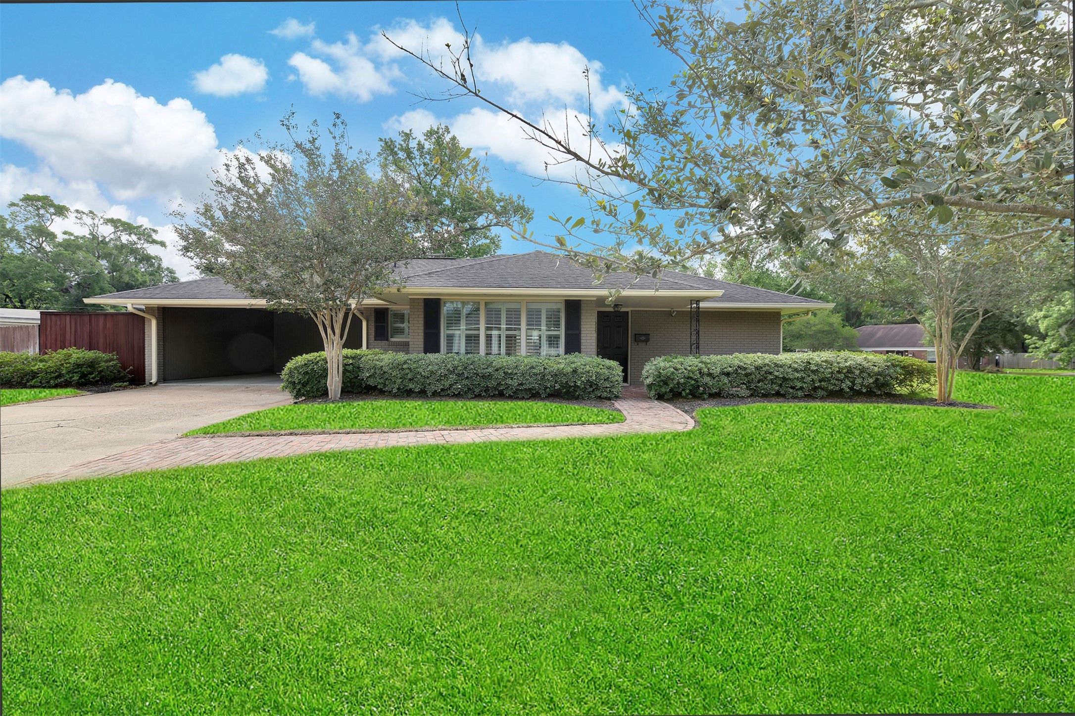 1008 Oak Drive Liberty TX 77575
