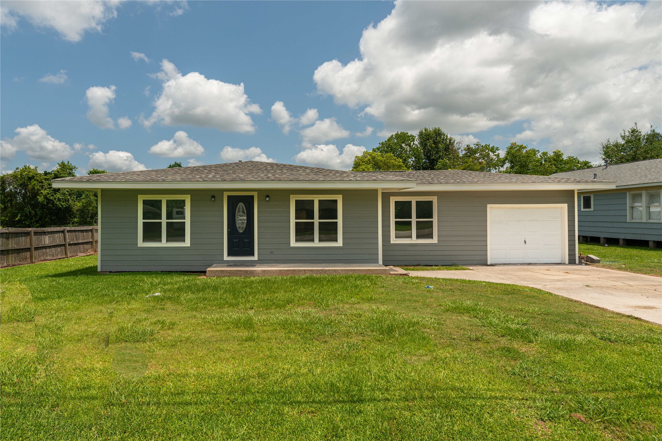 340 Dobbyn Street Bridge City TX 77611