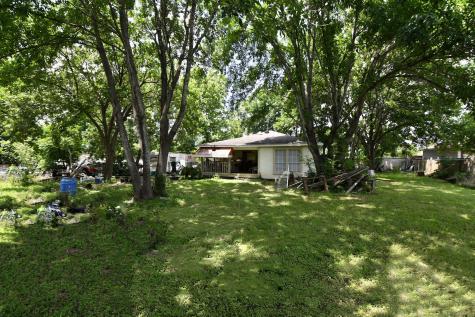 16005 Old Richmond Road Sugar Land TX 77498