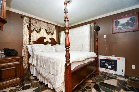 16005 Old Richmond Road Sugar Land TX 77498