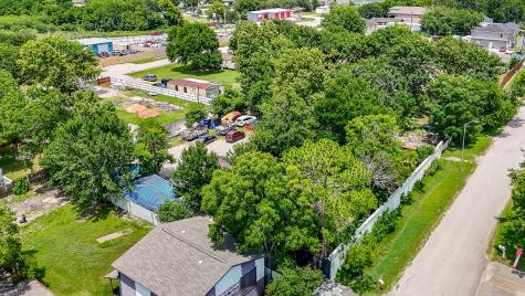 16005 Old Richmond Road Sugar Land TX 77498