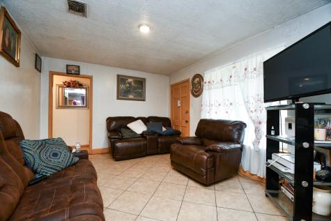 16005 Old Richmond Road Sugar Land TX 77498