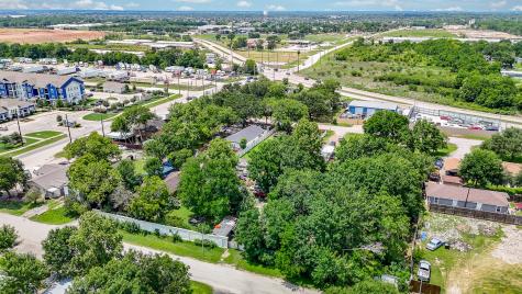 16005 Old Richmond Road Sugar Land TX 77498