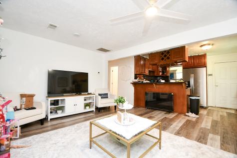 16005 Old Richmond Road Sugar Land TX 77498