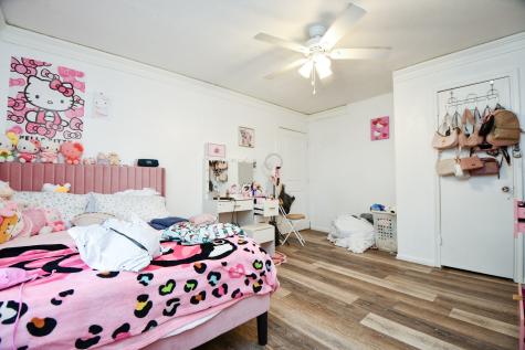 16005 Old Richmond Road Sugar Land TX 77498