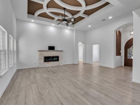 2832 Golden Avenue Bay City TX 77414