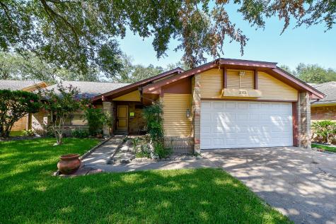 3111 The Highlands Drive Sugar Land TX 77478