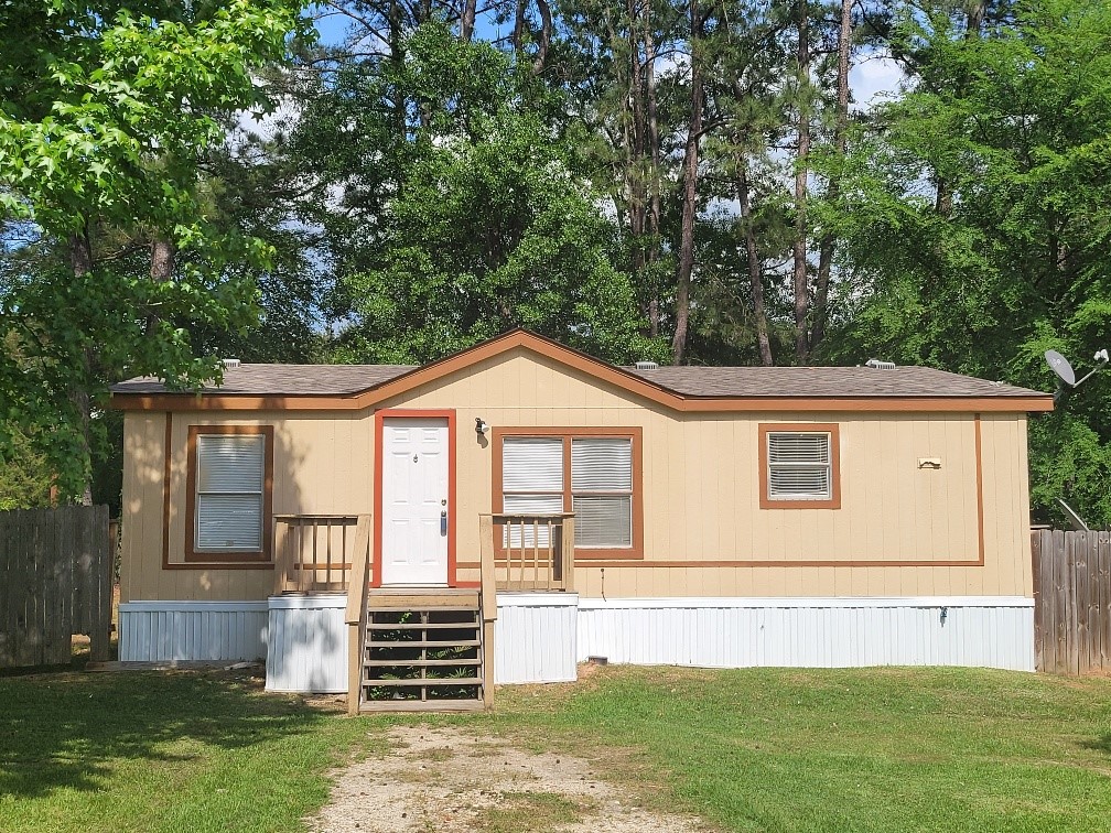 119 Rebecca Lane Willis TX 77378