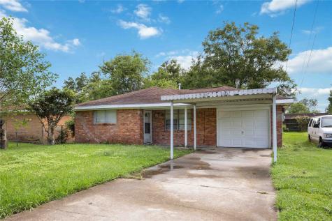 318 S Fulton Street Texas City TX 77591
