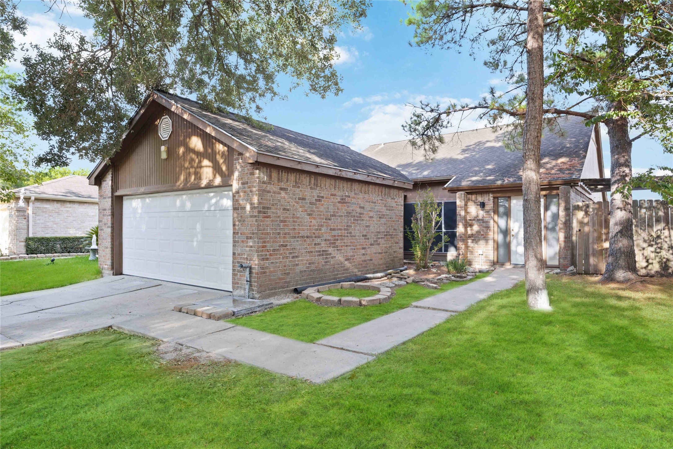 3034 Misty Park Drive Houston TX 77082