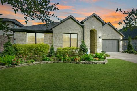 2542 Austin Trail Friendswood TX 77546