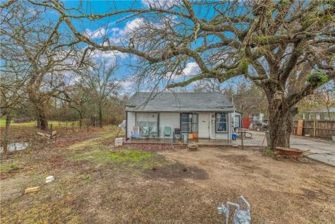 2406 W 28th Street Bryan TX 77803