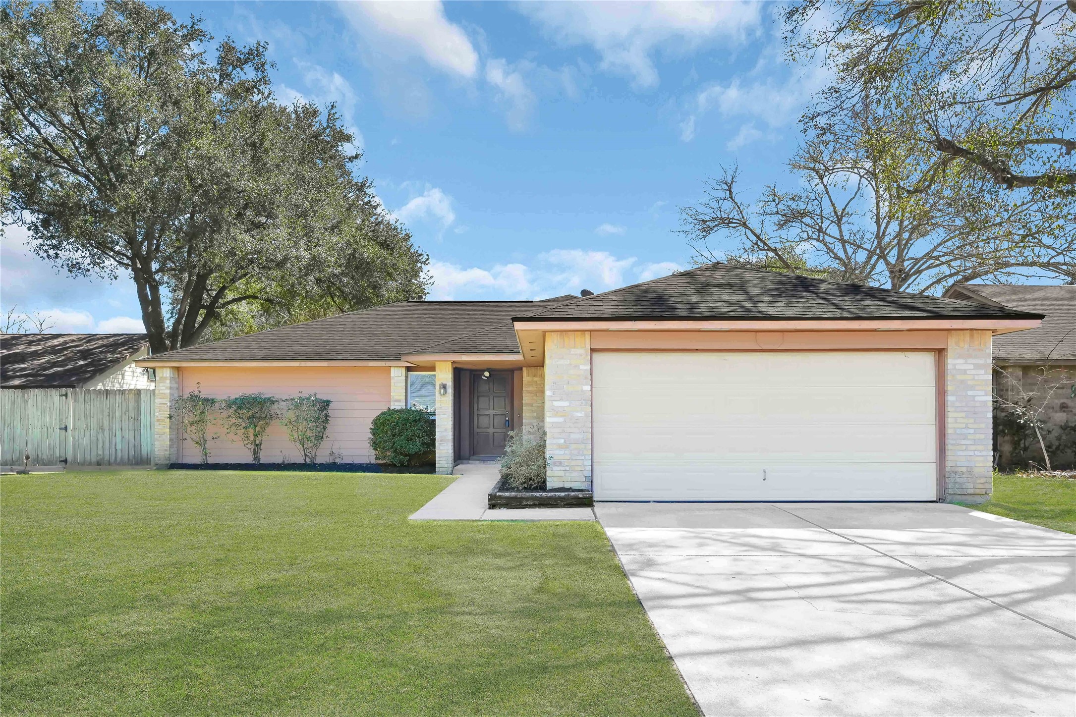 22031 Pearl Lake Drive Katy TX 77449
