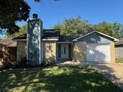 10730 Lakewood Oaks Drive Sugar Land TX 77498