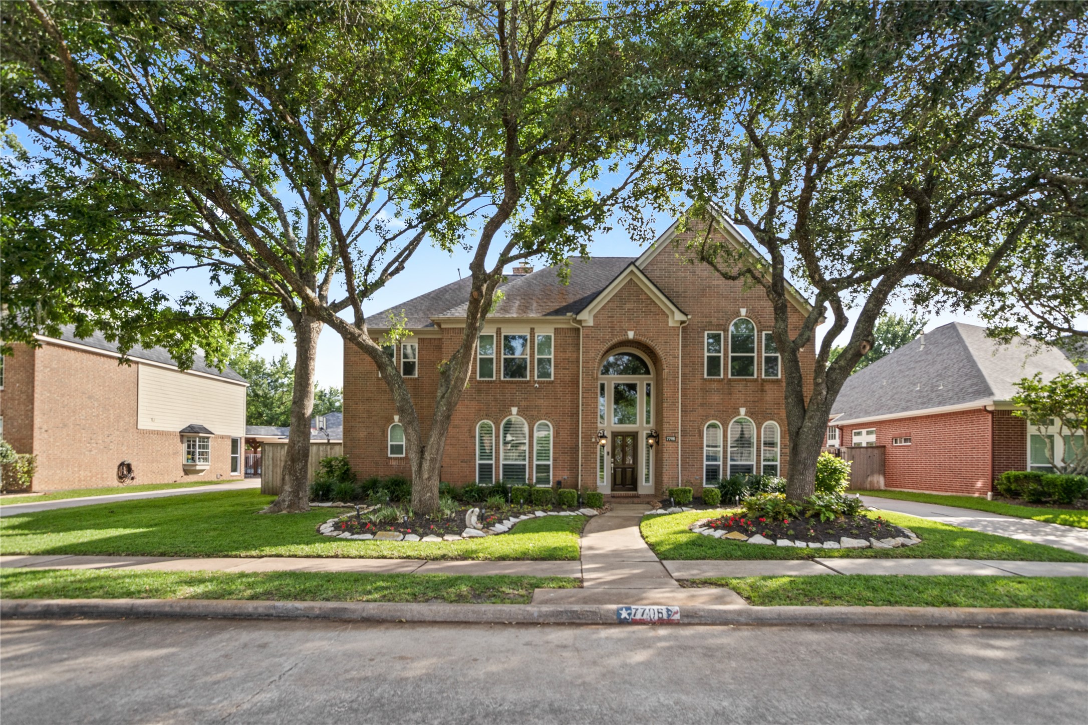 7706 Treeline Drive Sugar Land TX 77479