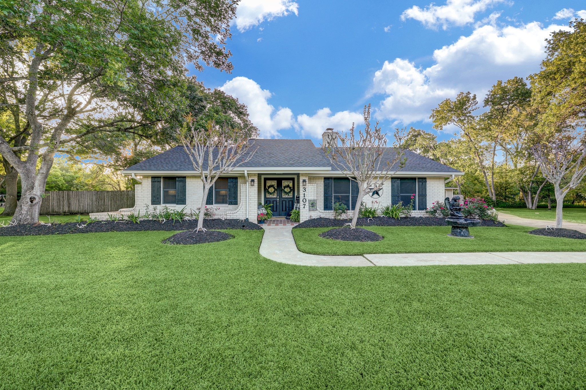 3107 Glastonbury Drive Pearland TX 77581