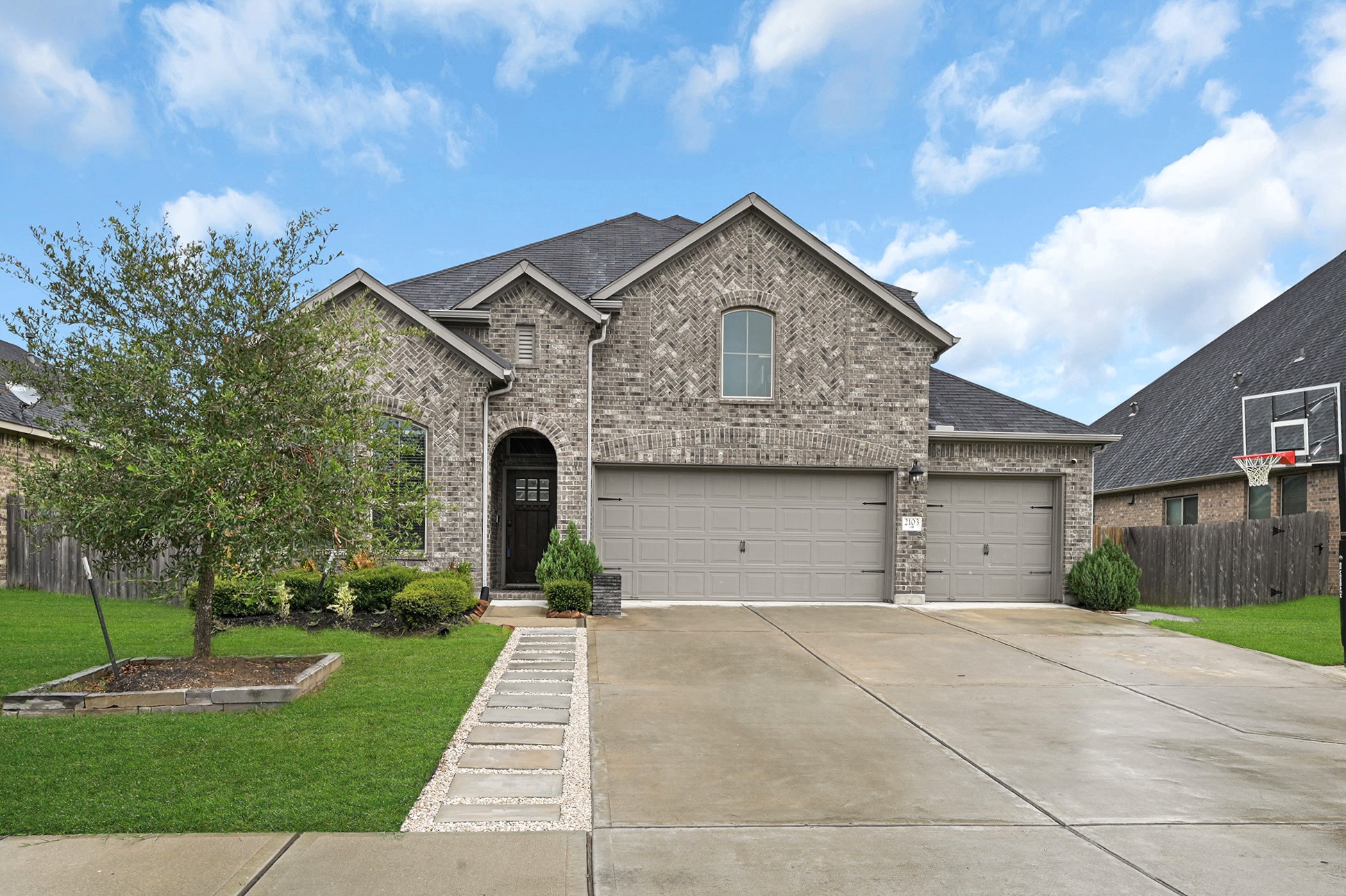 2103 Granite Pass Drive Pearland TX 77581