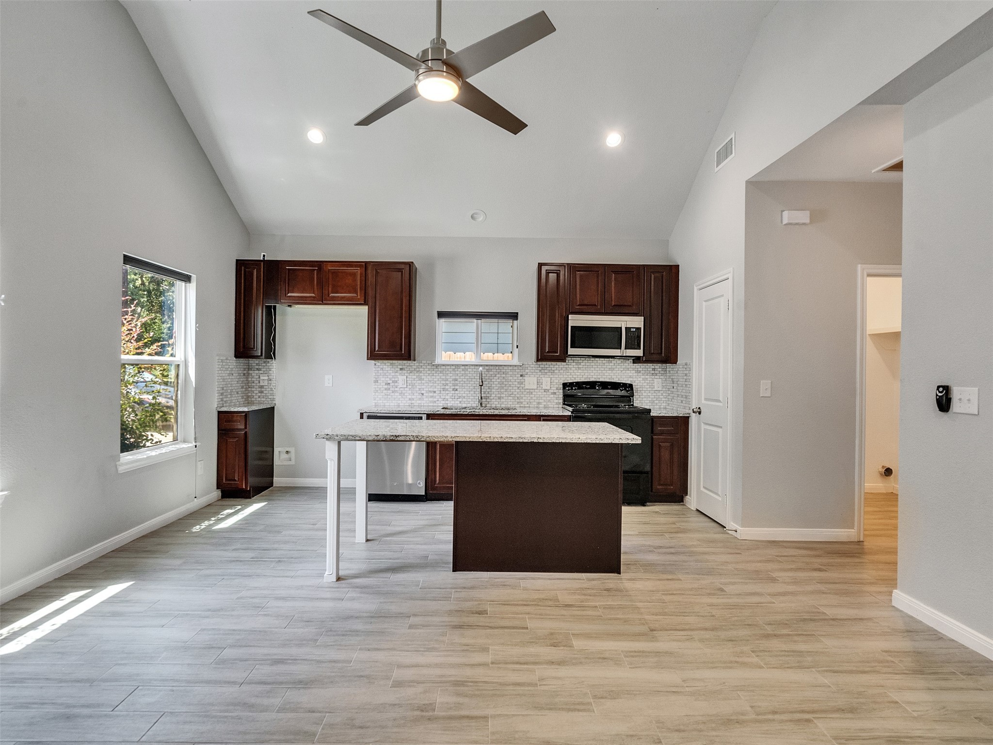 16944 Kempwood Montgomery TX 77316