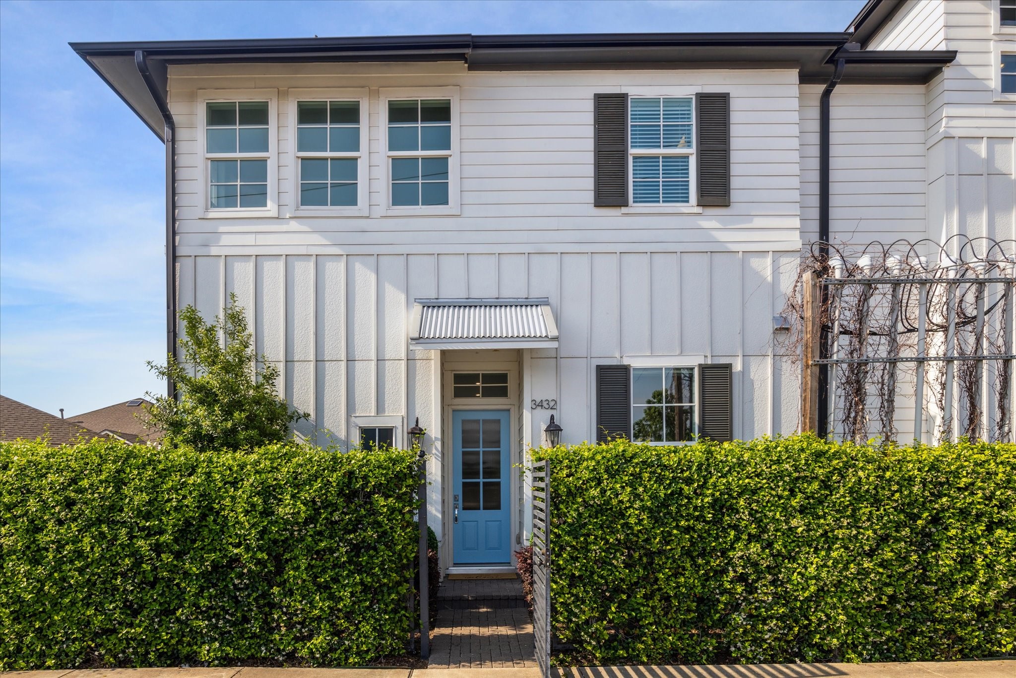 3432 W 12th Street Houston TX 77008