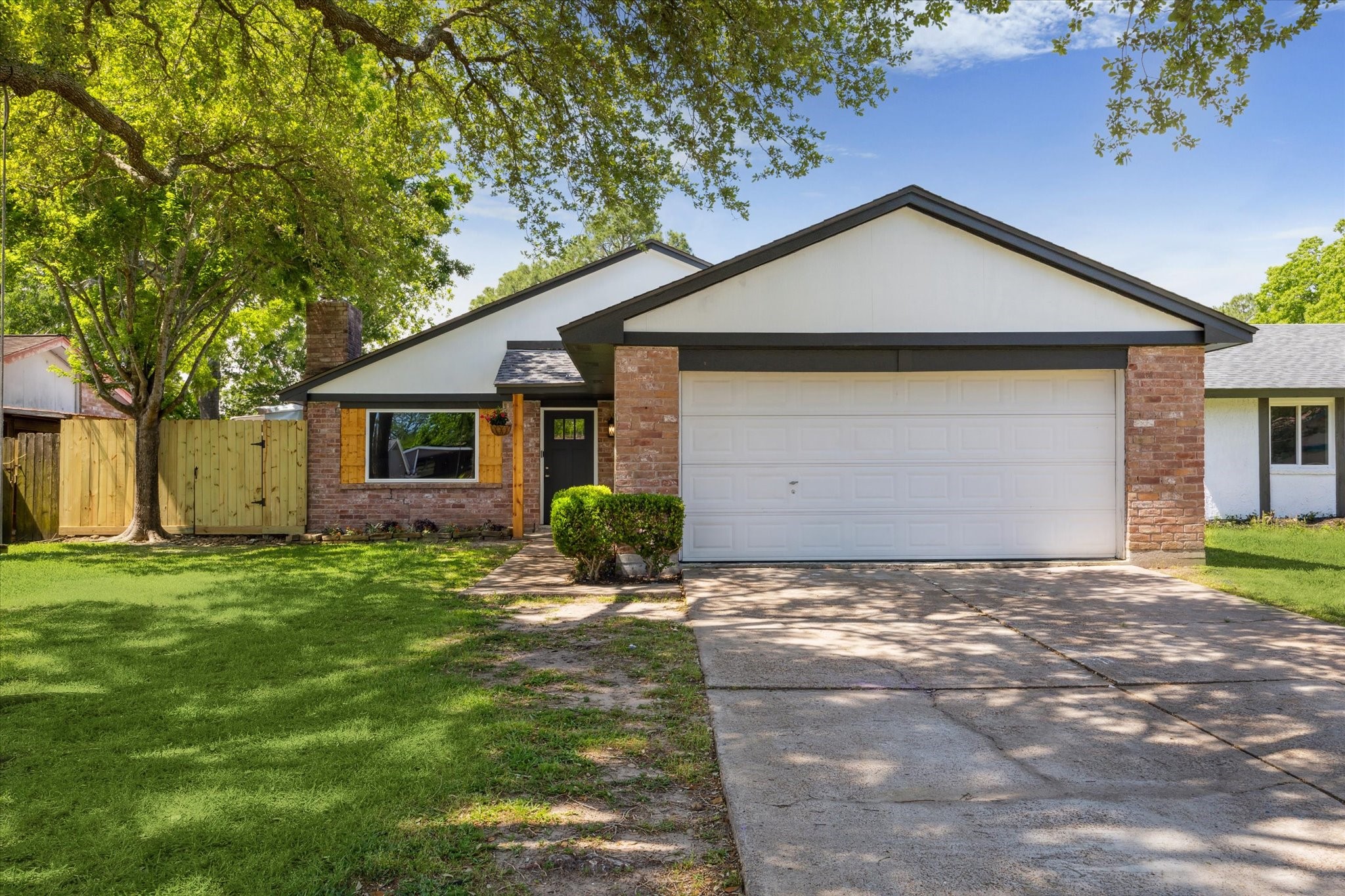 16810 Hibiscus Lane Friendswood TX 77546