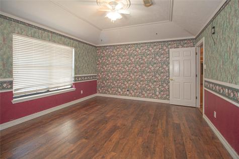 1300 W Church Street 12 Livingston TX 77351