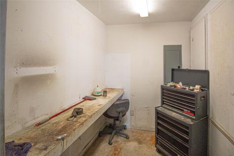 1300 W Church Street 12 Livingston TX 77351