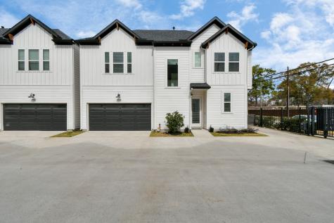 8902 Knoll Villas Street Houston TX 77080