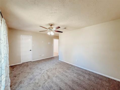 2206 Roman Forest Boulevard New Caney TX 77357