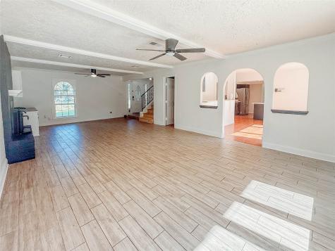 2206 Roman Forest Boulevard New Caney TX 77357