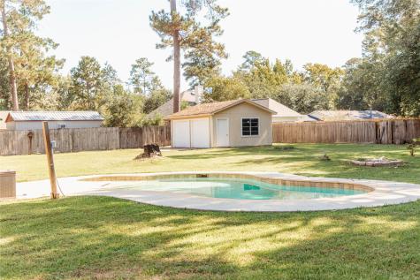 2206 Roman Forest Boulevard New Caney TX 77357