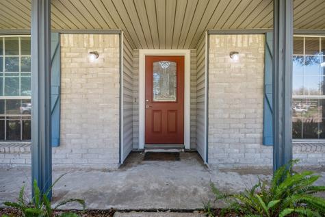 1920 Crooked Creek Lane Pearland TX 77581
