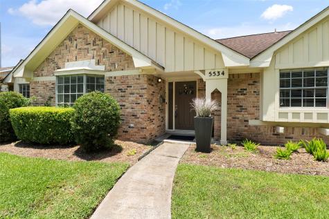 5534 Valkeith Drive Houston TX 77096