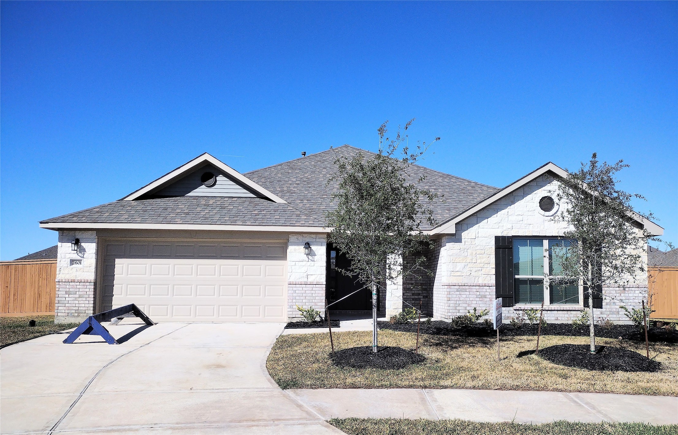 2601 Matterhorn Mist Drive Rosharon TX 77583