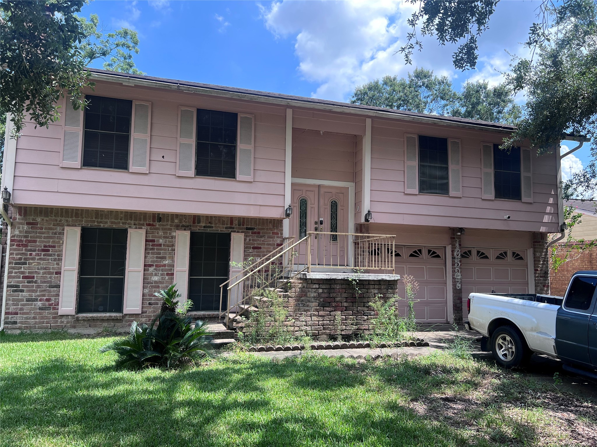 16527 Quail Dale Drive Houston TX 77489