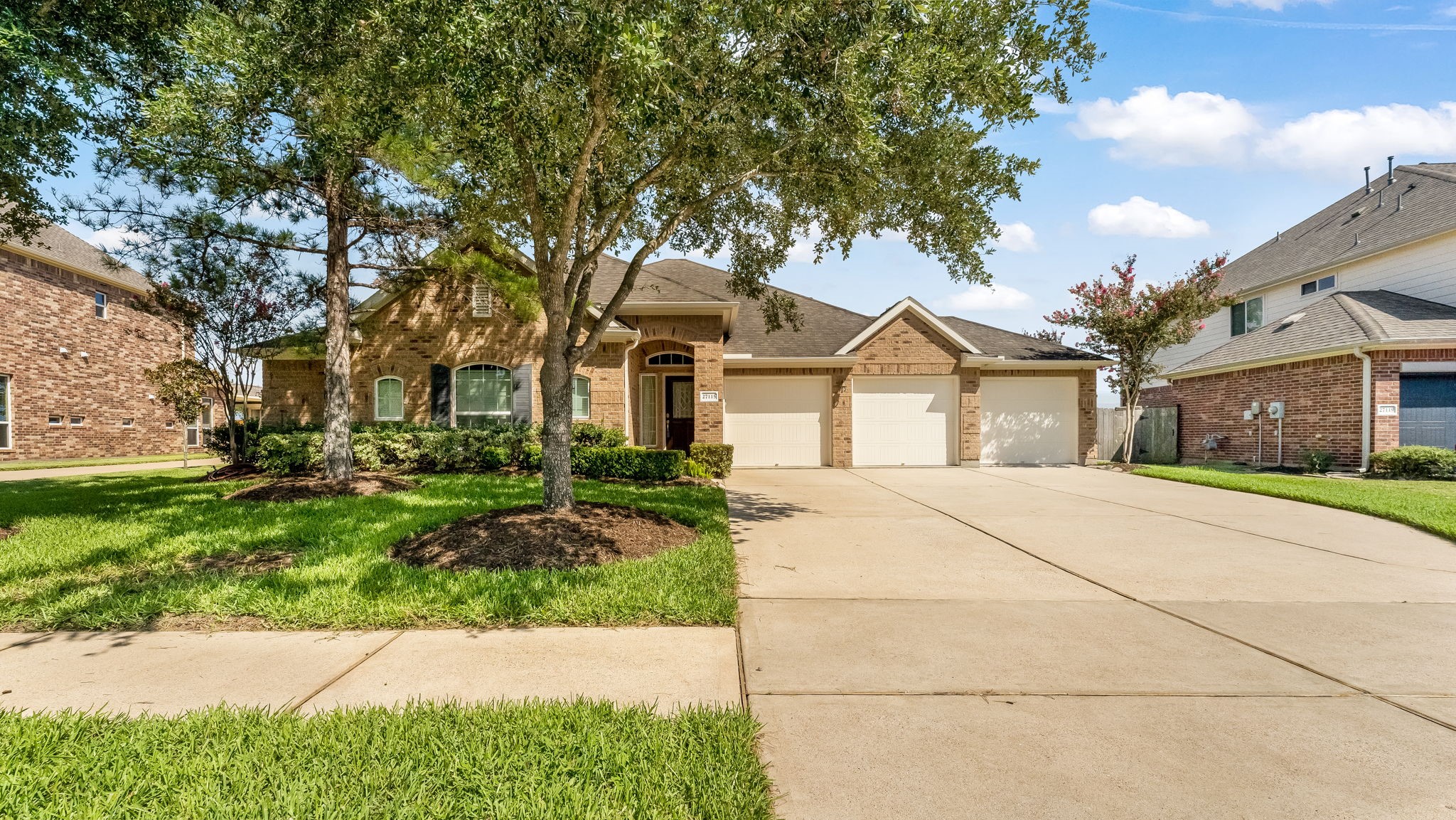 27115 Wooded Canyon Drive Katy TX 77494