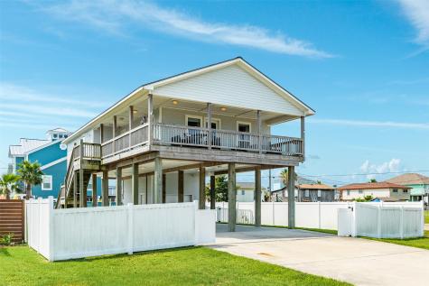 16547 Jolly Roger Road Jamaica Beach TX 77554