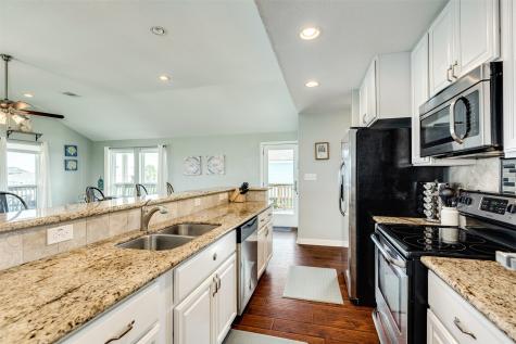 16547 Jolly Roger Road Jamaica Beach TX 77554
