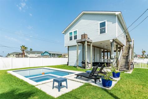 16547 Jolly Roger Road Jamaica Beach TX 77554