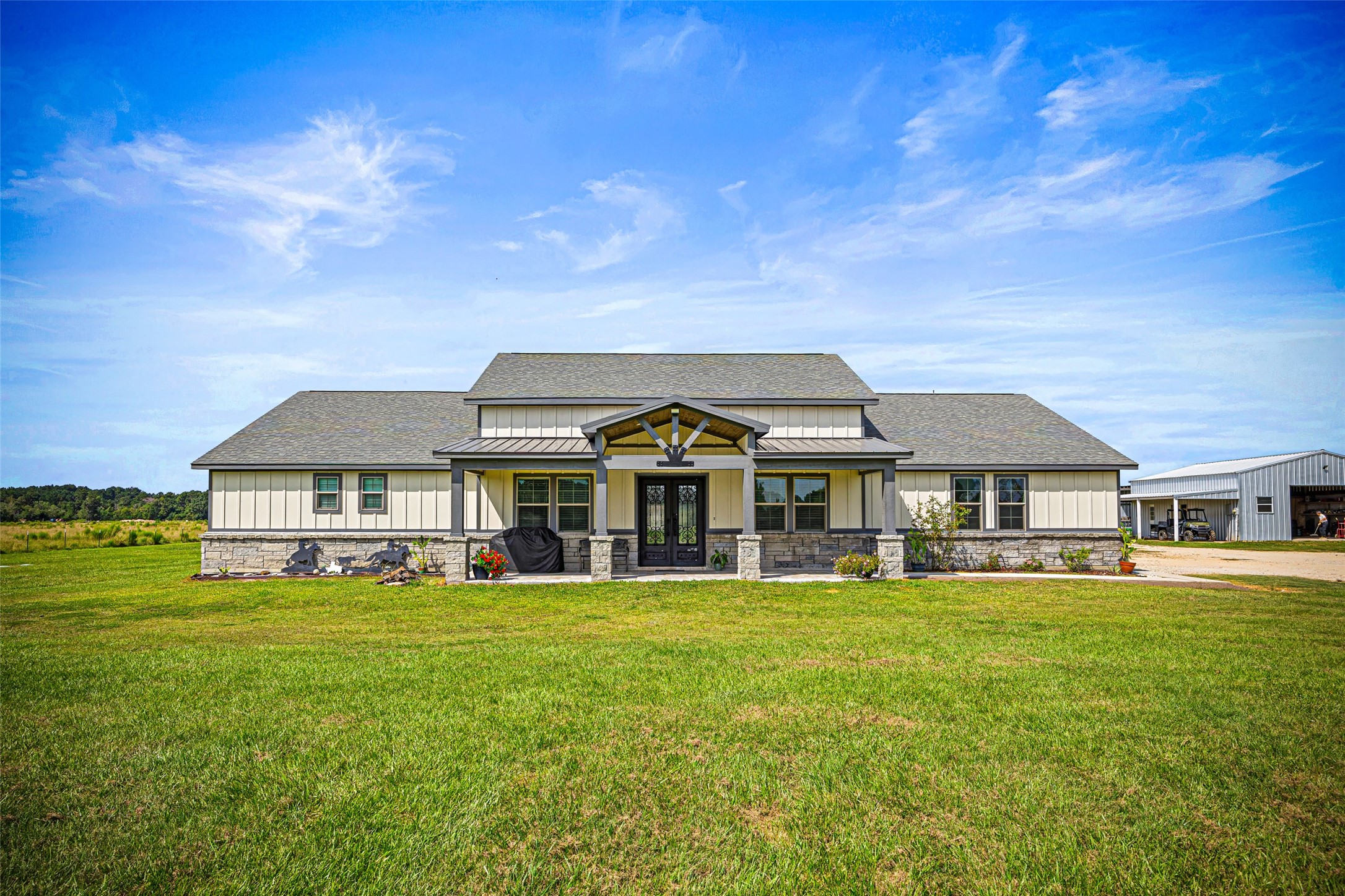 655 County Road 2285 Cleveland TX 77327