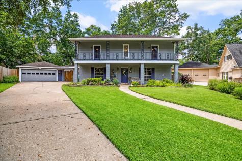 1906 Lakeville Drive Kingwood TX 77339