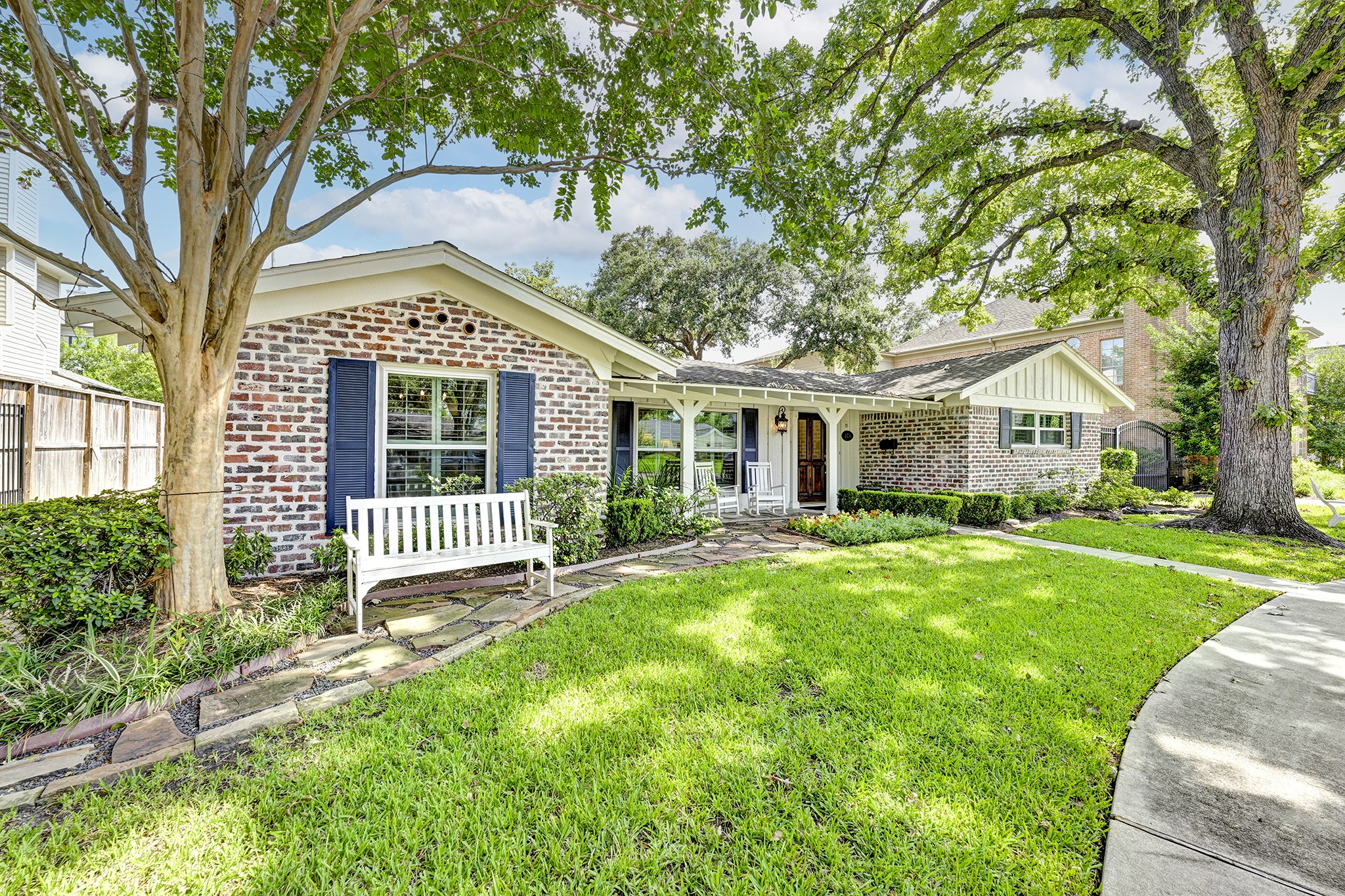 6236 Olympia Drive Houston TX 77057